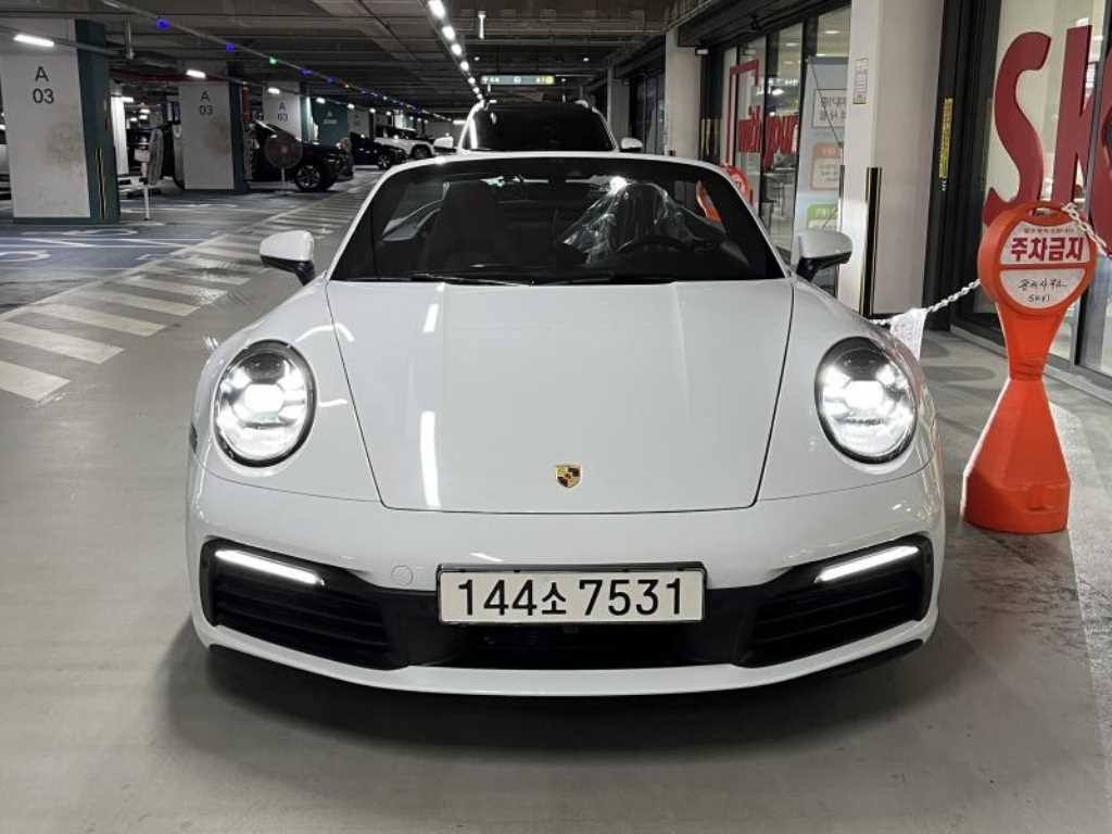 포르쉐 911 911(992) 카레라 4S 카브리올레 이미지 2