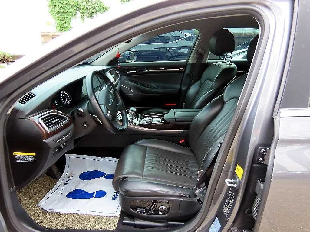 제네시스 EQ900 3.8 GDI AWD 프리미엄 럭셔리 이미지 5