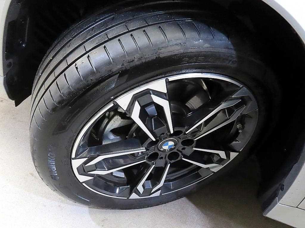 BMW iX1 iX1 (U11) xDrive 30 M 스포츠 이미지 20