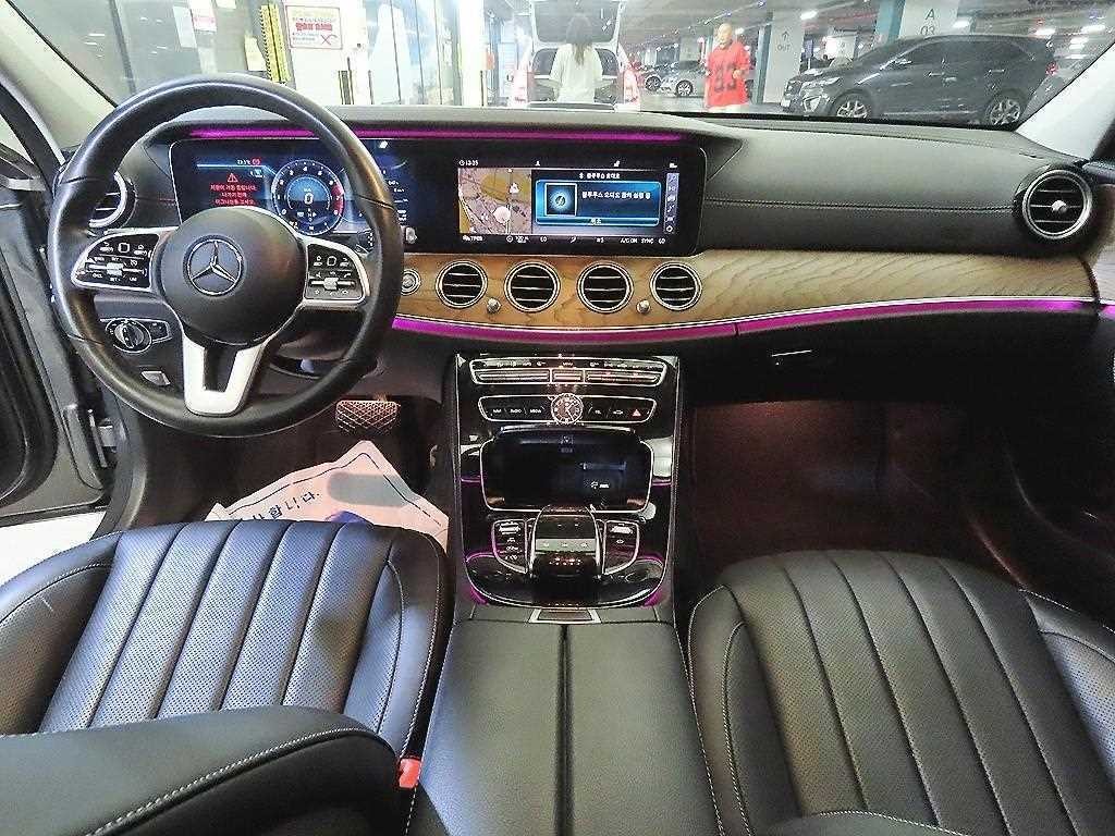 벤츠 E 클래스 E-클래스 W213 E300 익스클루시브 이미지 10