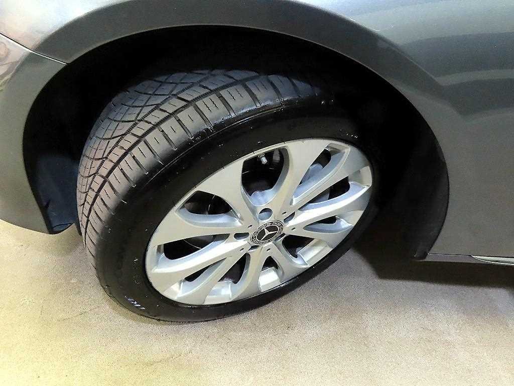 벤츠 E 클래스 E-클래스 W213 E300 익스클루시브 이미지 20