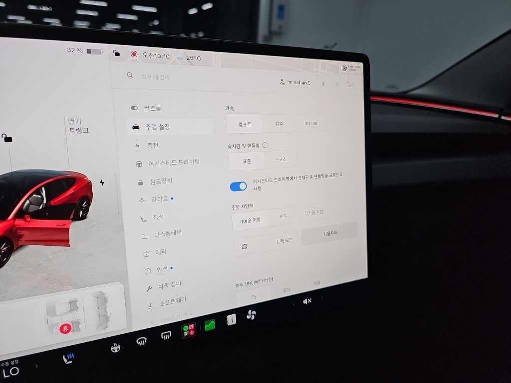테슬라 모델 3 퍼포먼스 이미지 18