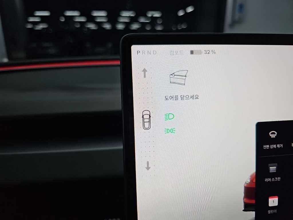 테슬라 모델 3 퍼포먼스 이미지 8
