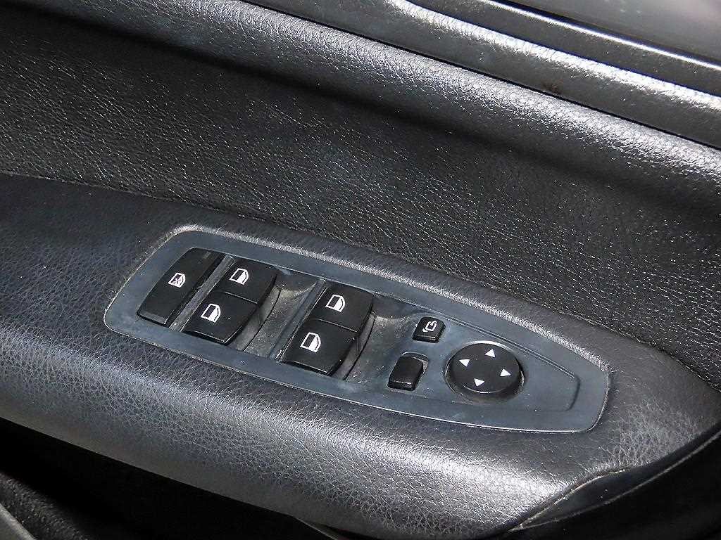 BMW 1시리즈 1시리즈 (F20) 118d 스포츠 이미지 14