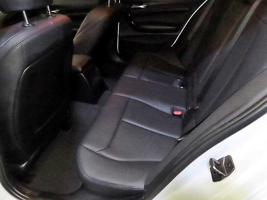BMW 1시리즈 1시리즈 (F20) 118d 스포츠 이미지 7