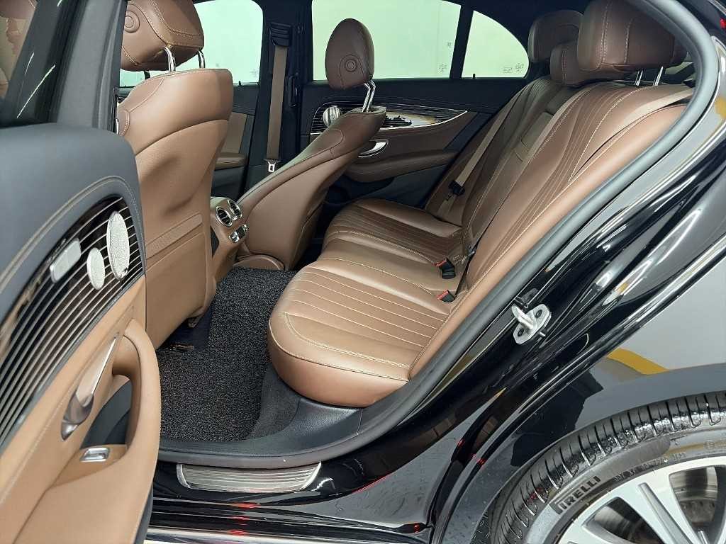 벤츠 E 클래스 E-클래스 W213 E450 4MATIC 익스클루시브 이미지 12