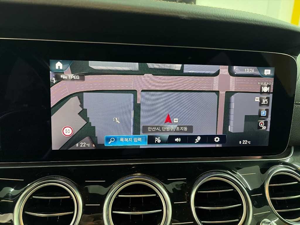 벤츠 E 클래스 E-클래스 W213 E450 4MATIC 익스클루시브 이미지 17