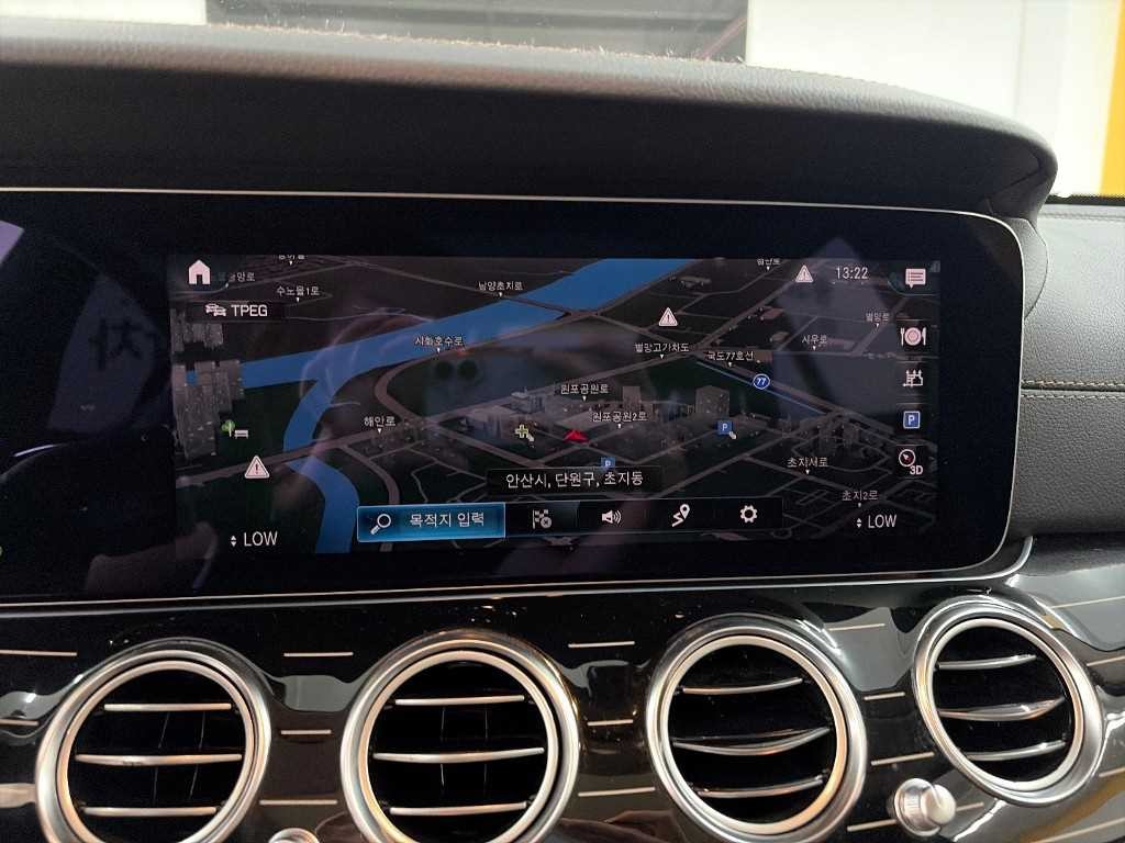 벤츠 E 클래스 E-클래스 W213 E450 4MATIC 익스클루시브 이미지 17