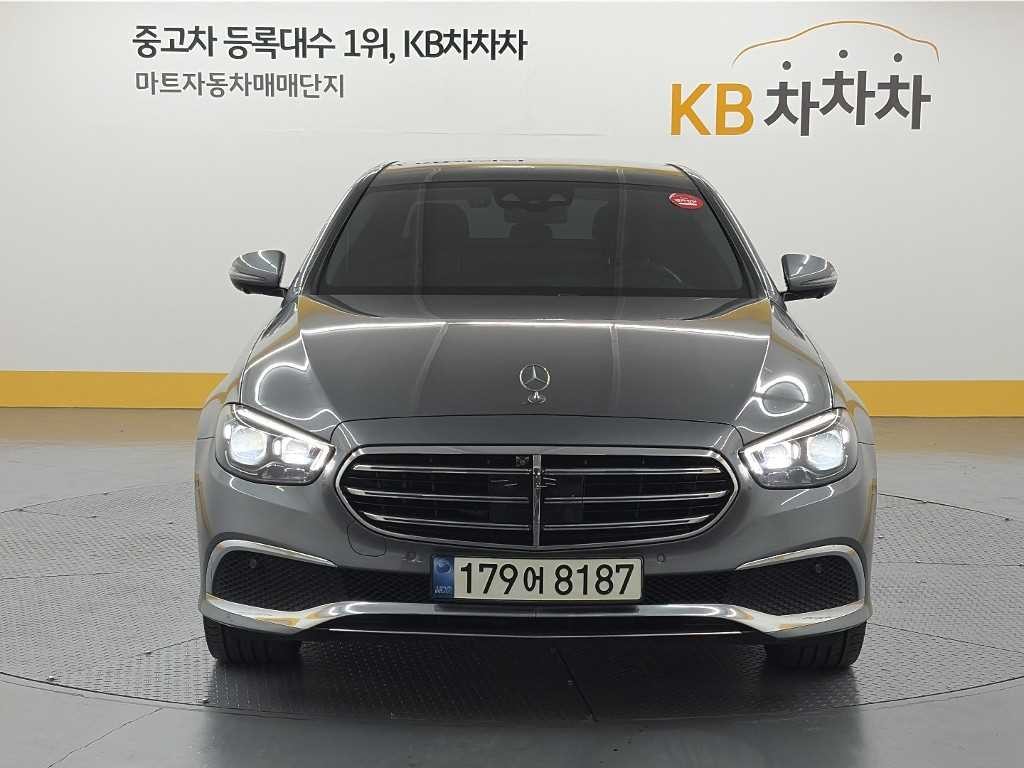 벤츠 E 클래스 E-클래스 W213 E450 4MATIC 익스클루시브 이미지 2