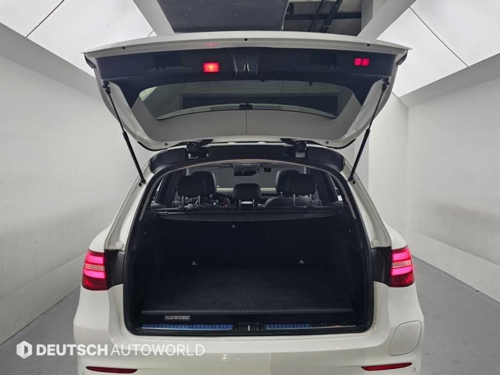 벤츠 GLC 클래스 GLC클래스 X253 GLC 350 e 4MATIC AMG LINE 이미지 19