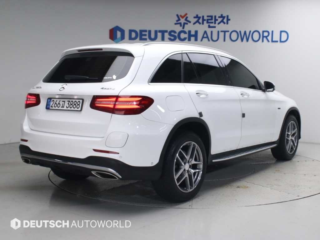 벤츠 GLC 클래스 GLC클래스 X253 GLC 350 e 4MATIC AMG LINE 이미지 2