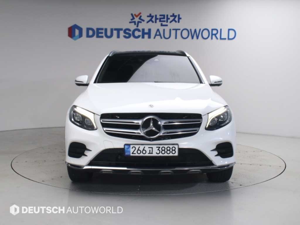 벤츠 GLC 클래스 GLC클래스 X253 GLC 350 e 4MATIC AMG LINE 이미지 3