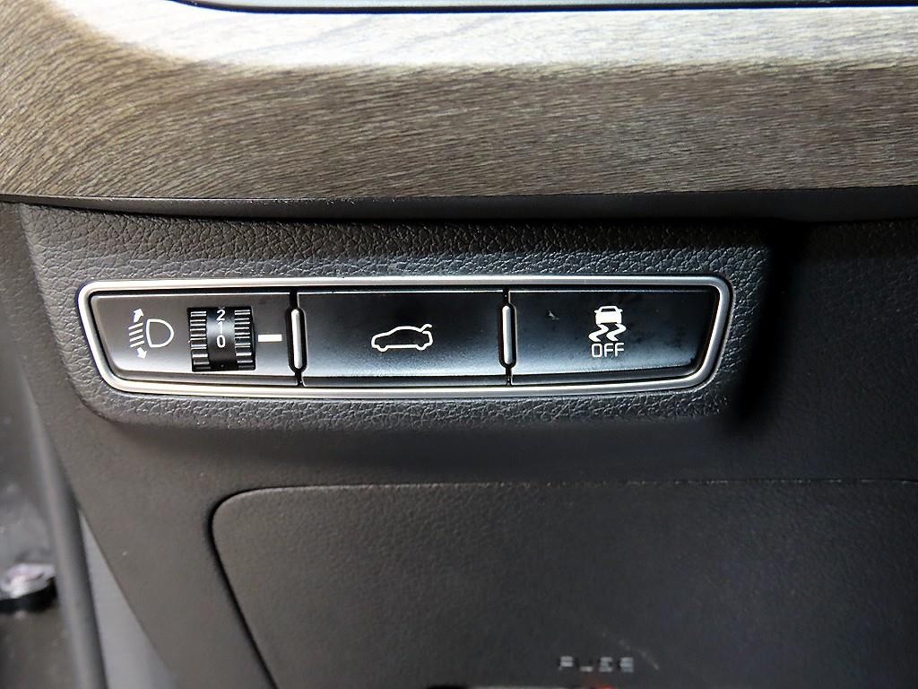 기아 K8 2.5 2WD 노블레스 이미지 12