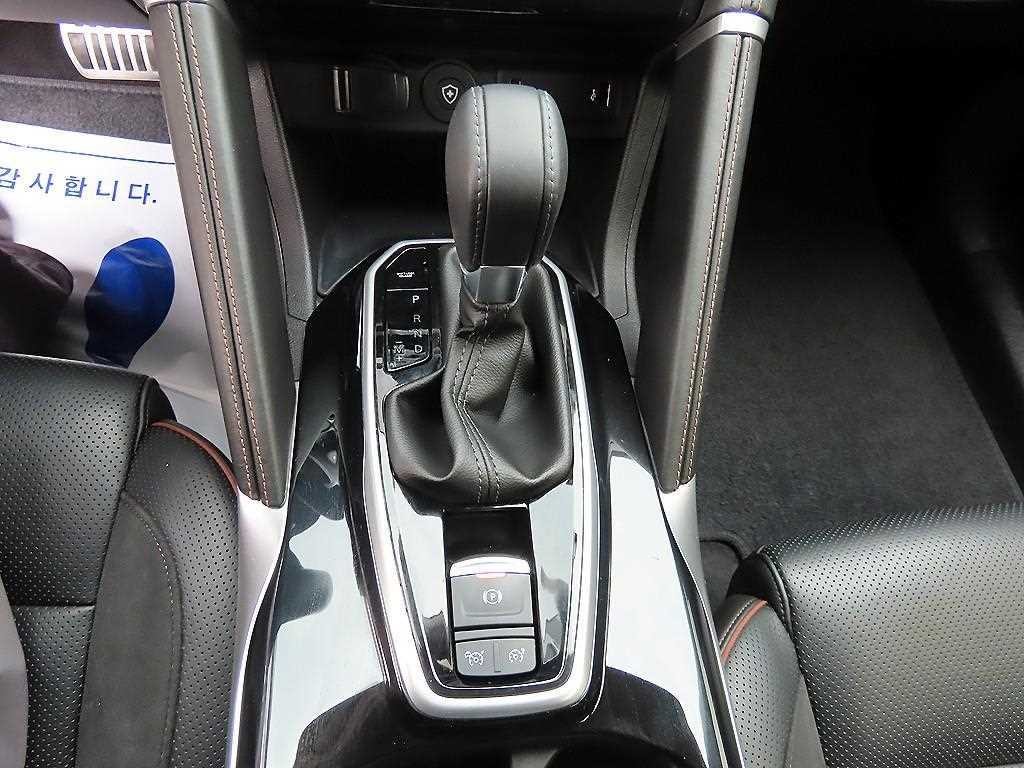 르노코리아(삼성) QM6 더뉴QM6 2.0 LPe RE 시그니처 2WD 이미지 10