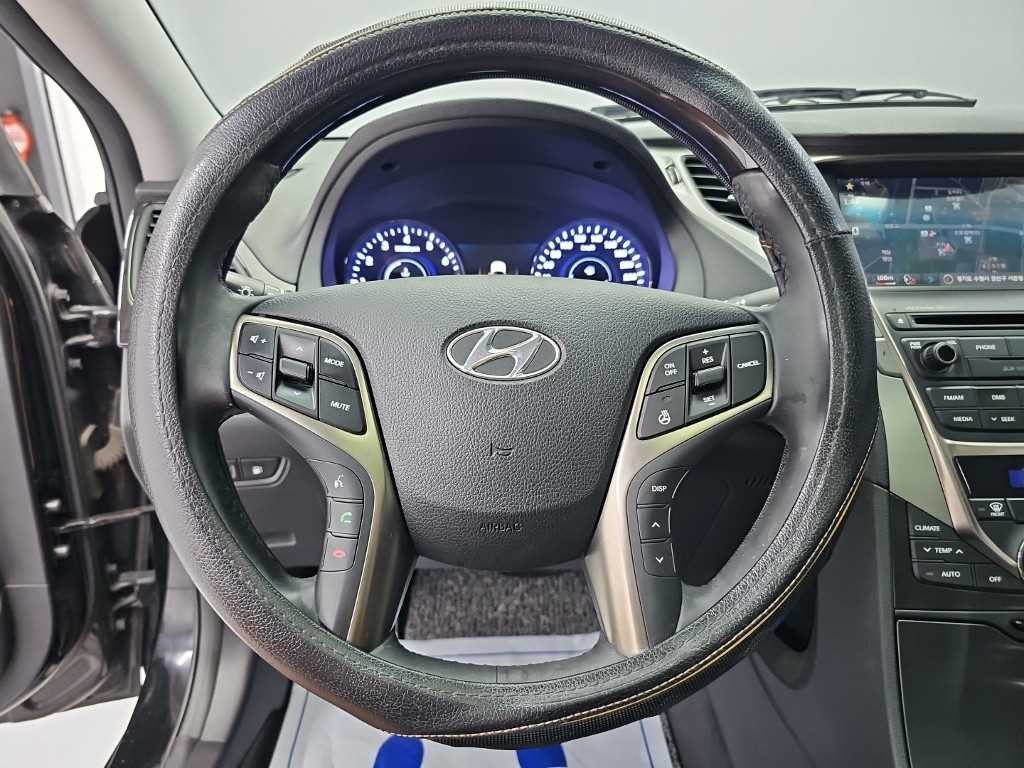 현대 그랜저 그랜저 HG HG300 EXCLUSIVE 이미지 9