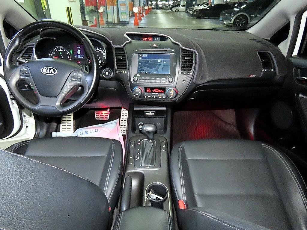 기아 K3 1.6 GDI 노블레스 이미지 10