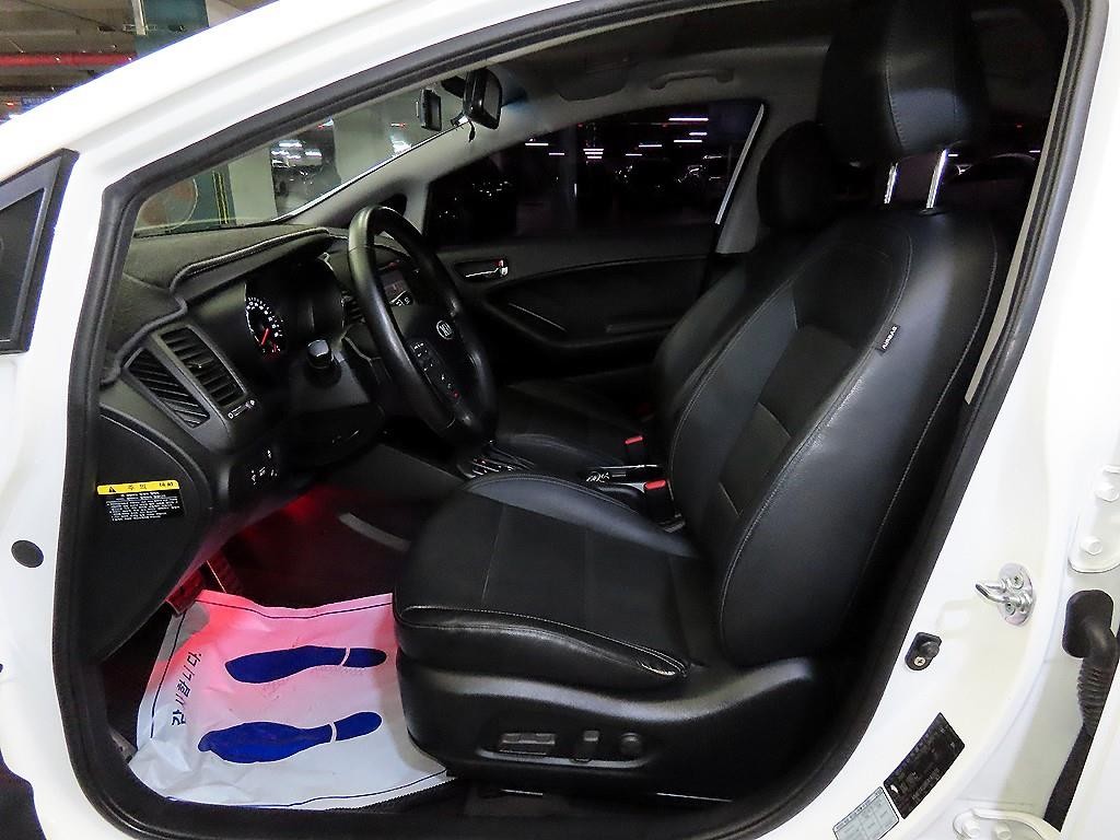 기아 K3 1.6 GDI 노블레스 이미지 6