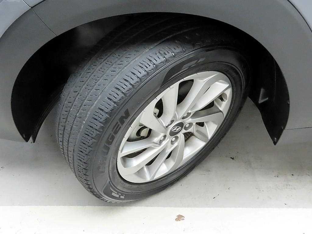 현대 투싼 올뉴투싼 디젤 1.7 2WD 모던 이미지 19