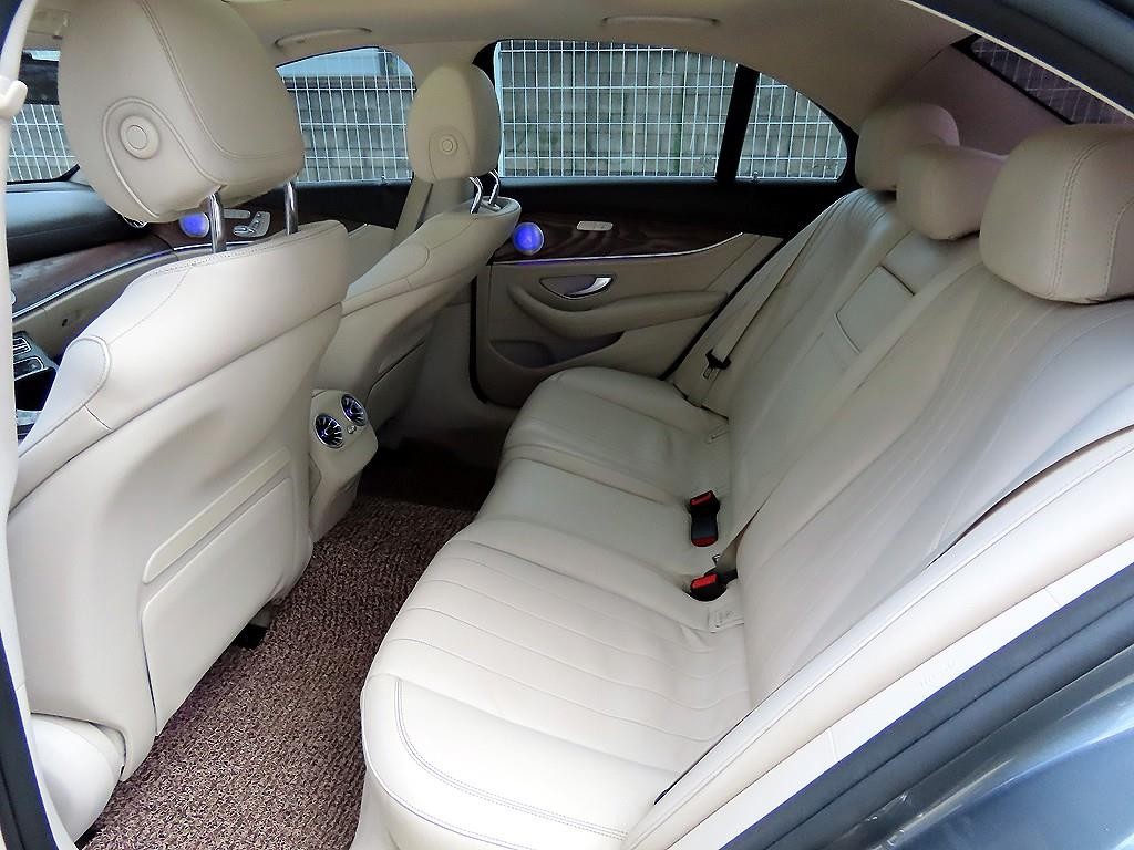 벤츠 E 클래스 E-클래스 W213 E300 익스클루시브 이미지 6