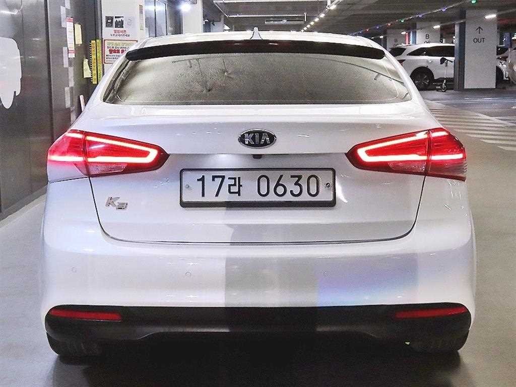 기아 K3 더뉴 K3 1.6 GDI 트렌디 이미지 5