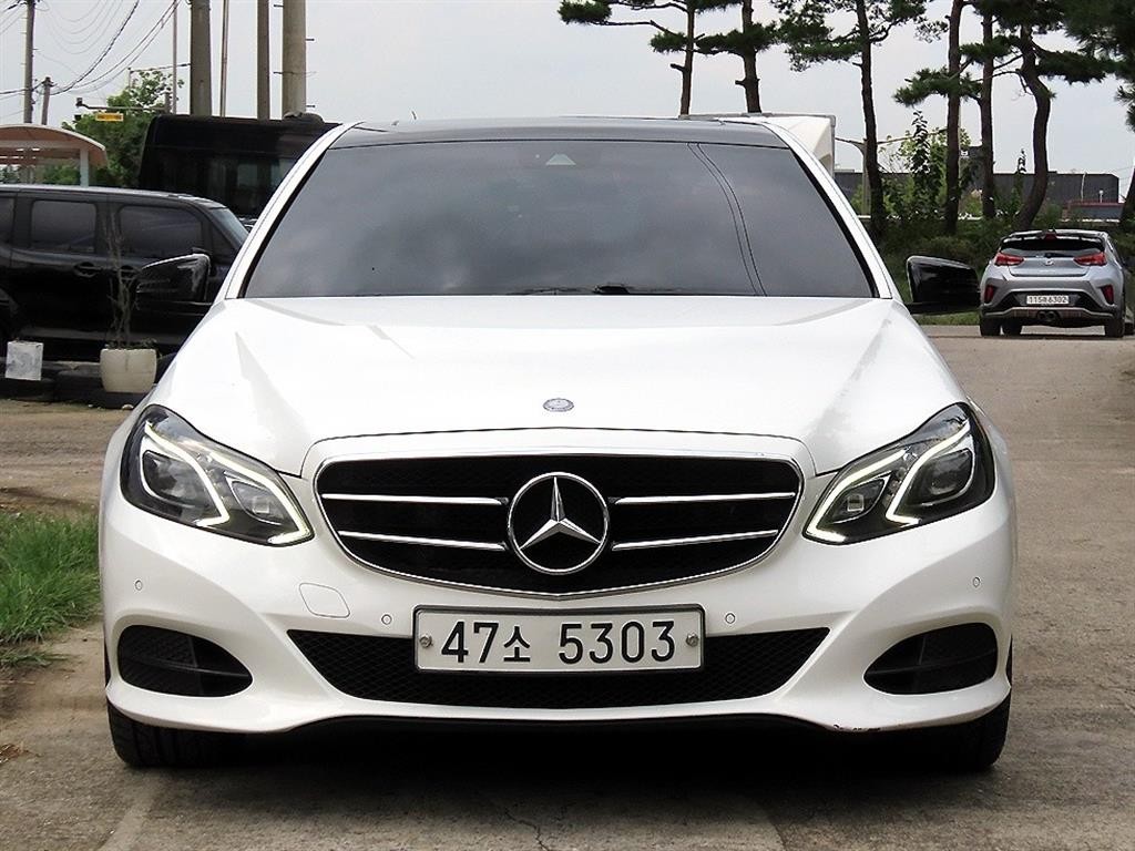 벤츠 E 클래스 E-클래스 W212 E220 블루텍 아방가르드 스포츠 이미지 1