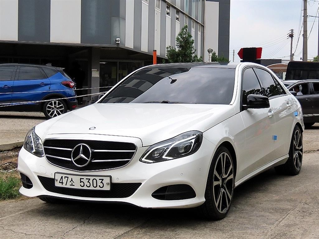벤츠 E 클래스 E-클래스 W212 E220 블루텍 아방가르드 스포츠 이미지 2