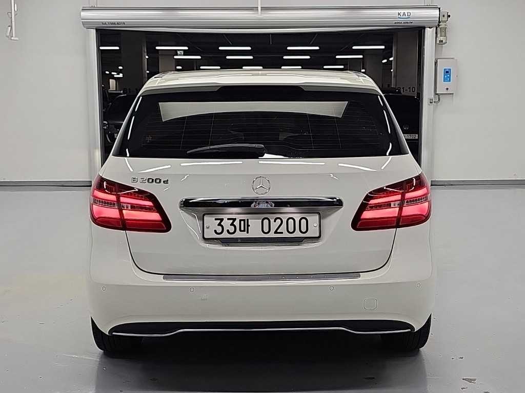 벤츠 B 클래스 (MY B) B클래스 (MY B) B200 d 이미지 3