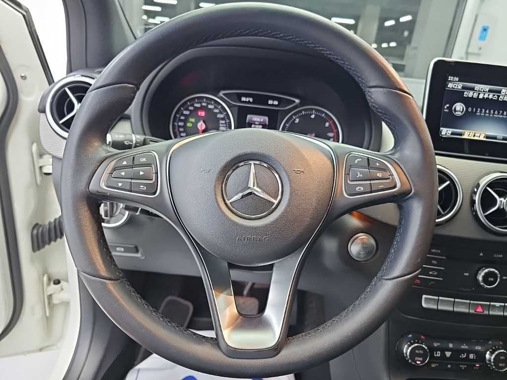 벤츠 B 클래스 (MY B) B클래스 (MY B) B200 d 이미지 9