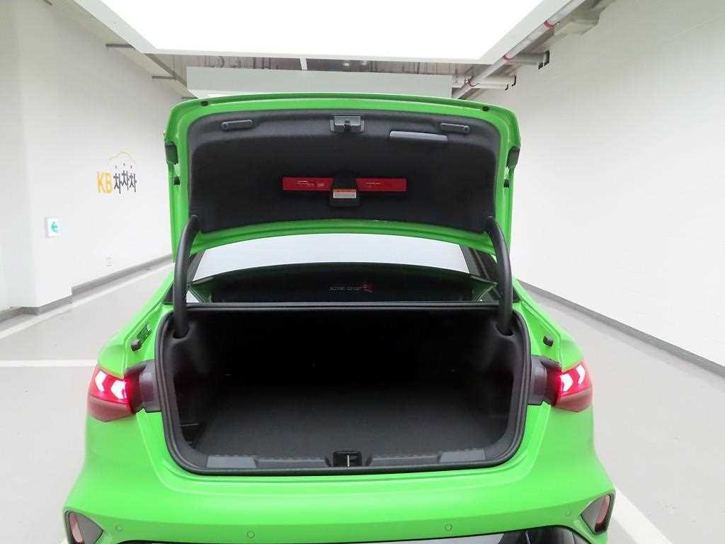아우디 RS3 RS3 (8Y) 2.5 TFSI 콰트로 이미지 5