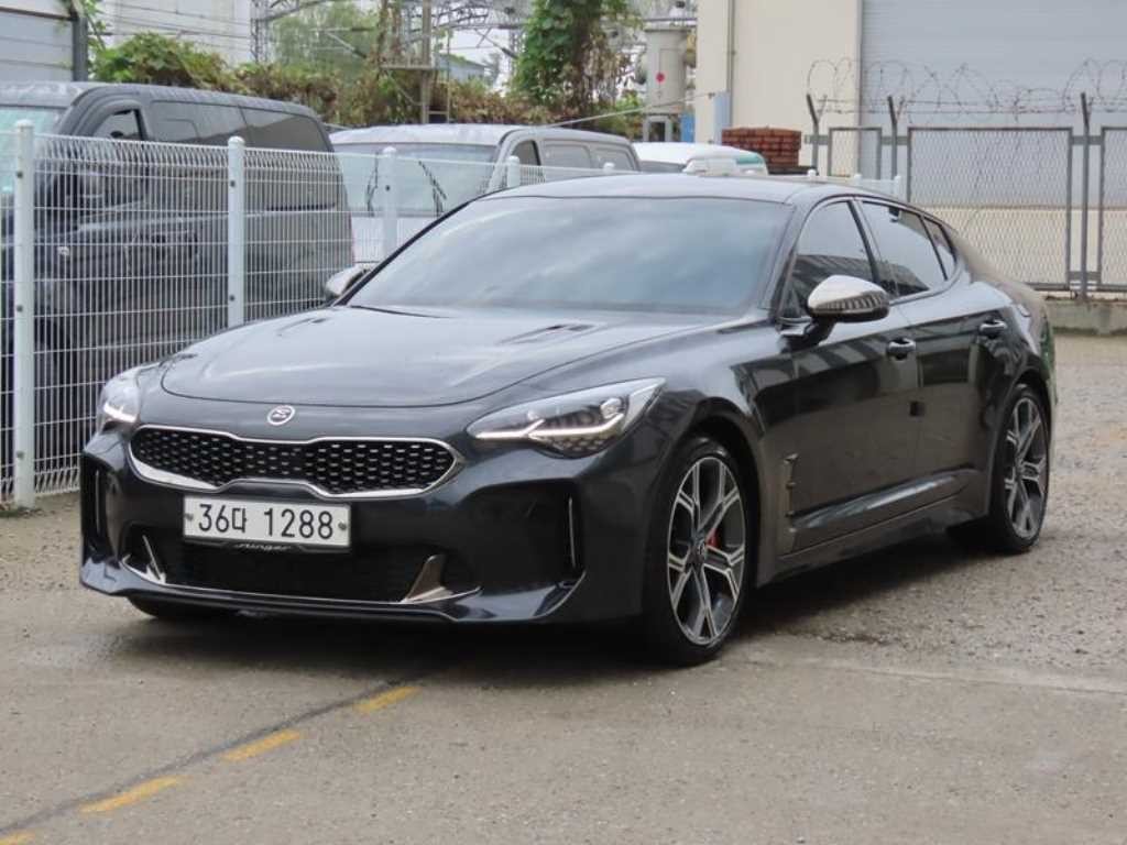 기아 스팅어 가솔린 3.3 터보 2WD GT 이미지 2