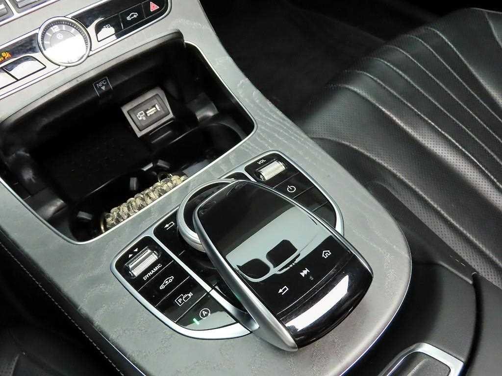 벤츠 CLS 클래스 CLS클래스 C257 CLS 450 4MATIC AMG Line 이미지 11