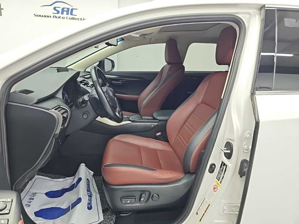 렉서스 NX NX 300h 슈프림 이미지 11