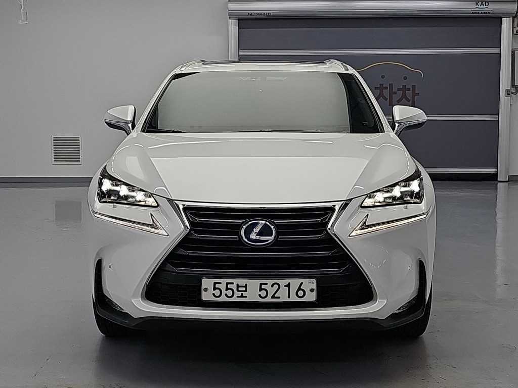 렉서스 NX NX 300h 슈프림 이미지 2