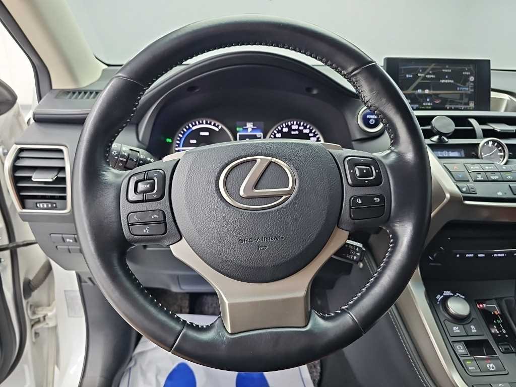 렉서스 NX NX 300h 슈프림 이미지 9