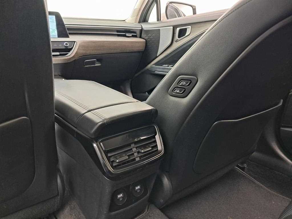기아 K8 2.5 2WD 노블레스 이미지 17