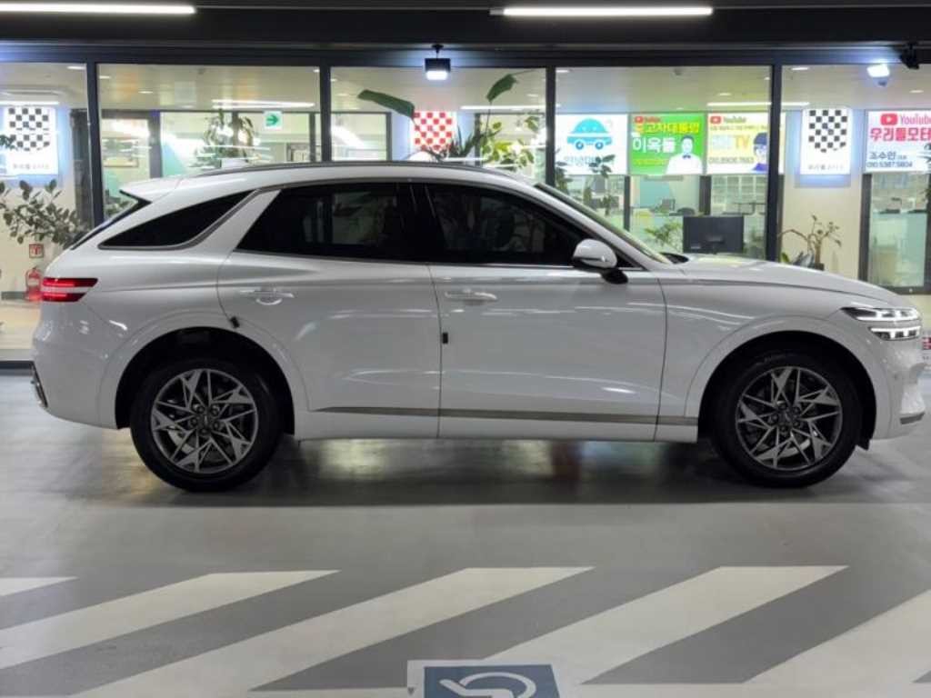 제네시스 GV70 2.5T 가솔린 2WD 이미지 3