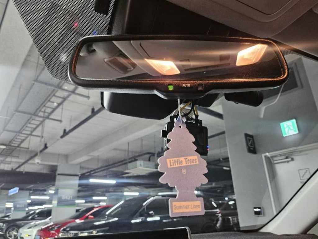 토요타 라브4 RAV4(5세대) 2.5 4WD 하이브리드 이미지 15