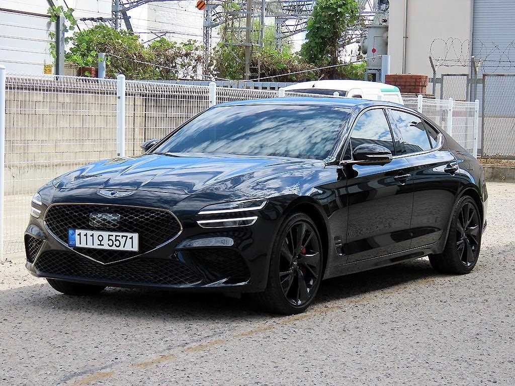 제네시스 G70 더 뉴 G70 가솔린 3.3T 4WD 스포츠 패키지 이미지 2