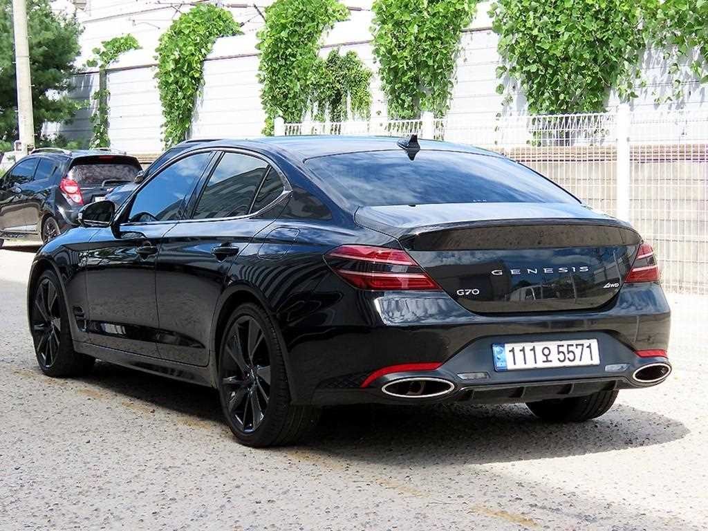 제네시스 G70 더 뉴 G70 가솔린 3.3T 4WD 스포츠 패키지 이미지 3