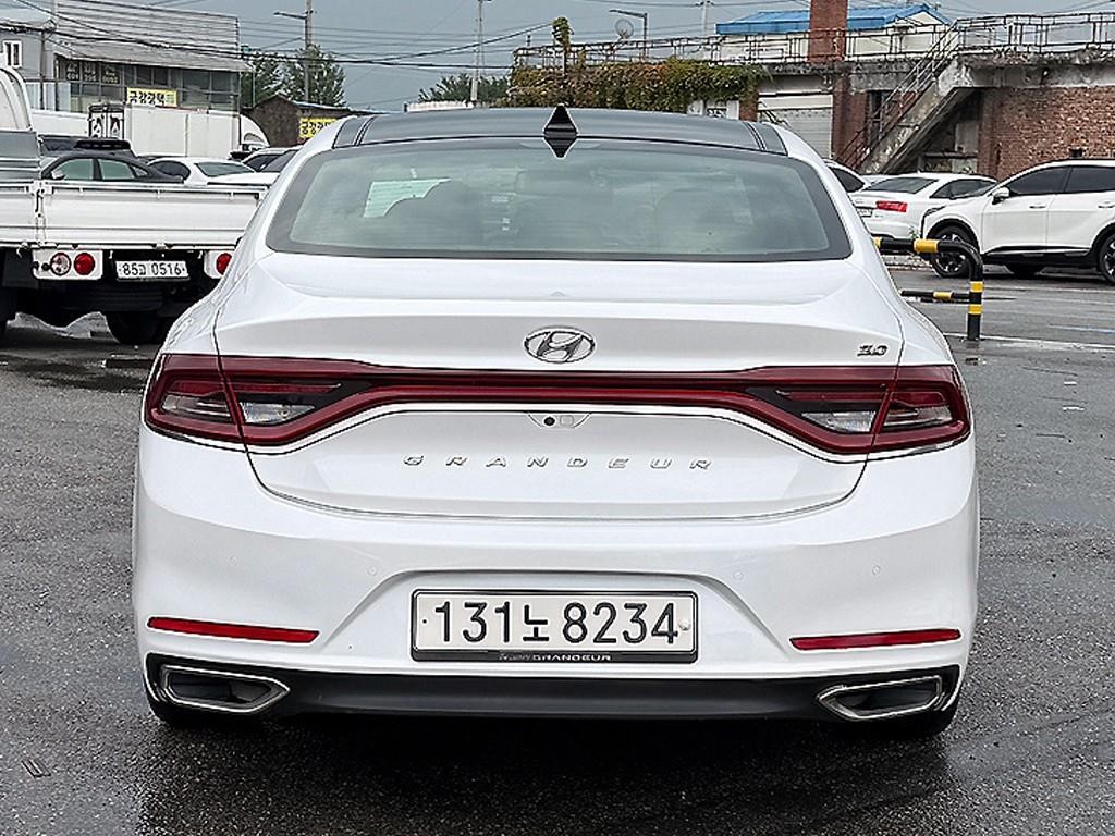 현대 그랜저 그랜저 IG 3.0 GDI 익스클루시브 스페셜 이미지 3
