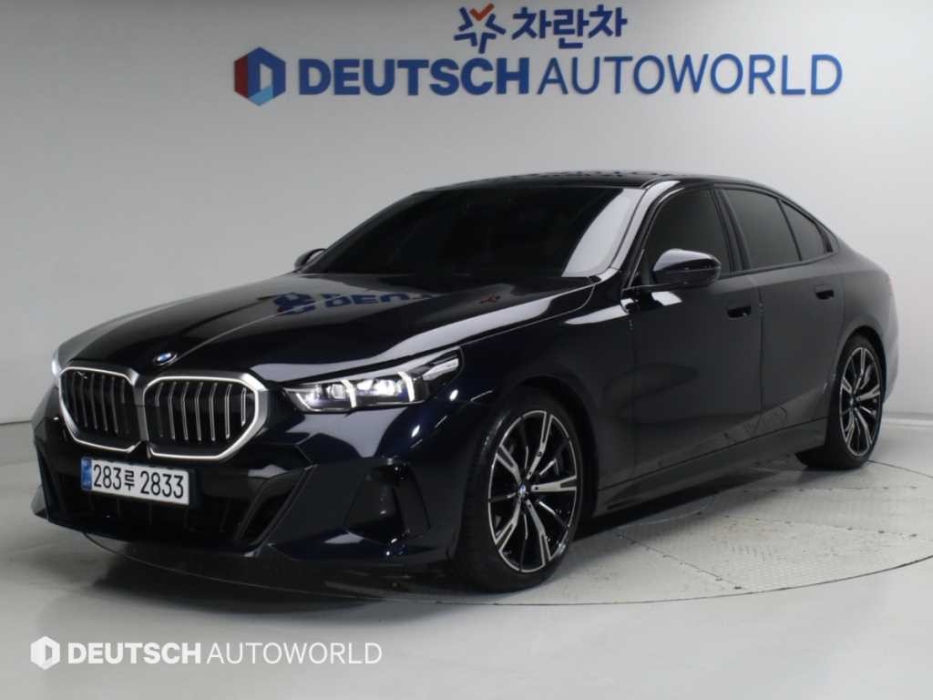 BMW 5시리즈 5시리즈 (G60) 530i xDrive M 스포츠 이미지 1