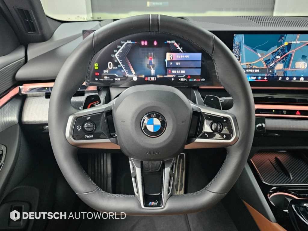 BMW 5시리즈 5시리즈 (G60) 530i xDrive M 스포츠 이미지 13