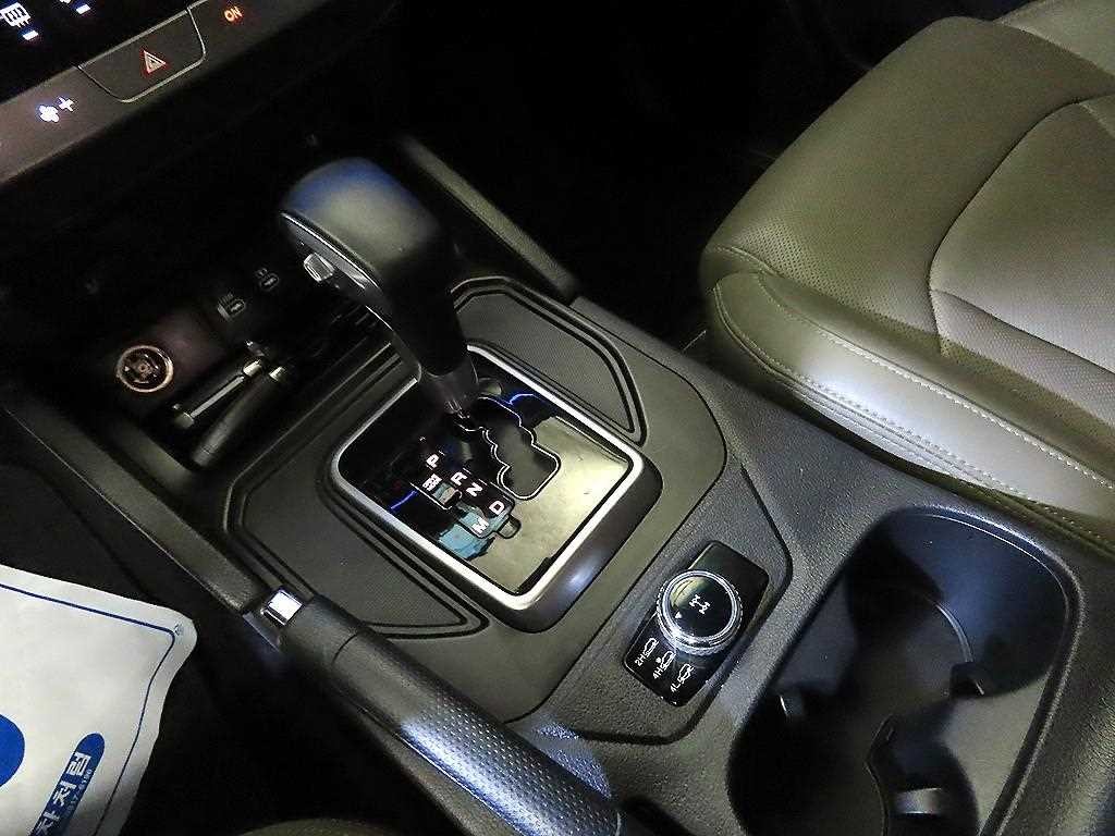 KG모빌리티(쌍용) 렉스턴 더 뉴 렉스턴 스포츠 디젤 2.2 4WD 쿨멘 프레스티지 이미지 12