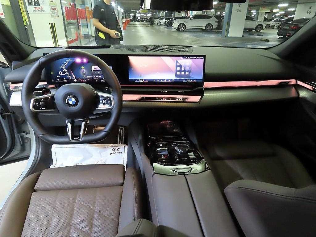 BMW 5시리즈 5시리즈 (G60) 520i 스페셜 에디션 이미지 10
