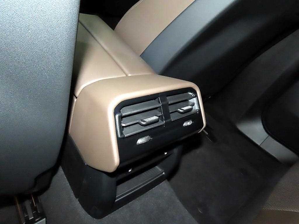 BMW 5시리즈 5시리즈 (G60) 520i 스페셜 에디션 이미지 15