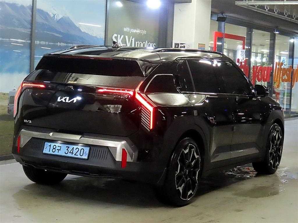 기아 EV3 롱레인지 2WD 어스 이미지 4