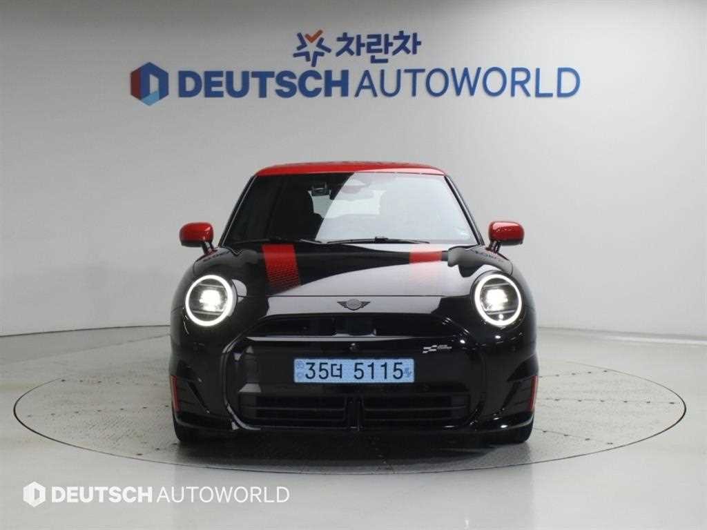 미니 쿠퍼 쿠퍼 일렉트릭 JCW 이미지 3