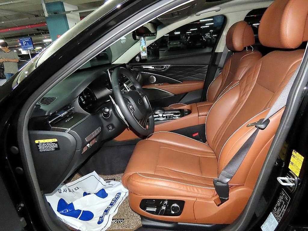 기아 K9 더 K9 3.8 GDI AWD 그랜드 플래티넘 이미지 6