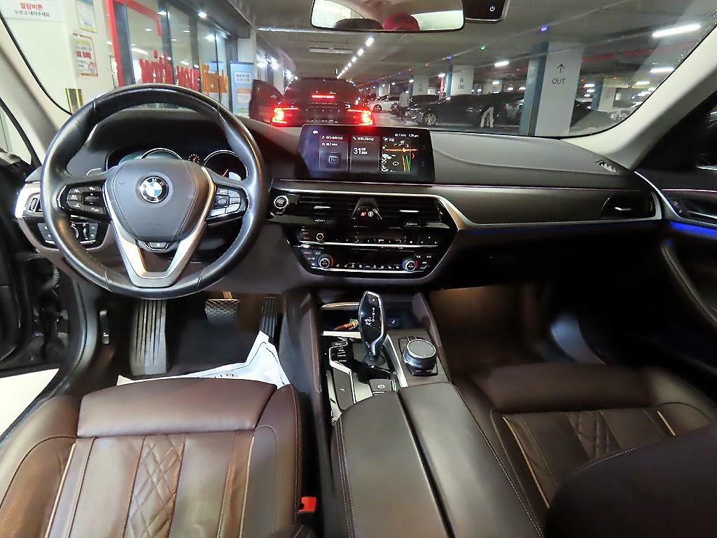 BMW 5시리즈 5시리즈 (G30) 530i xDrive 럭셔리 플러스 이미지 10