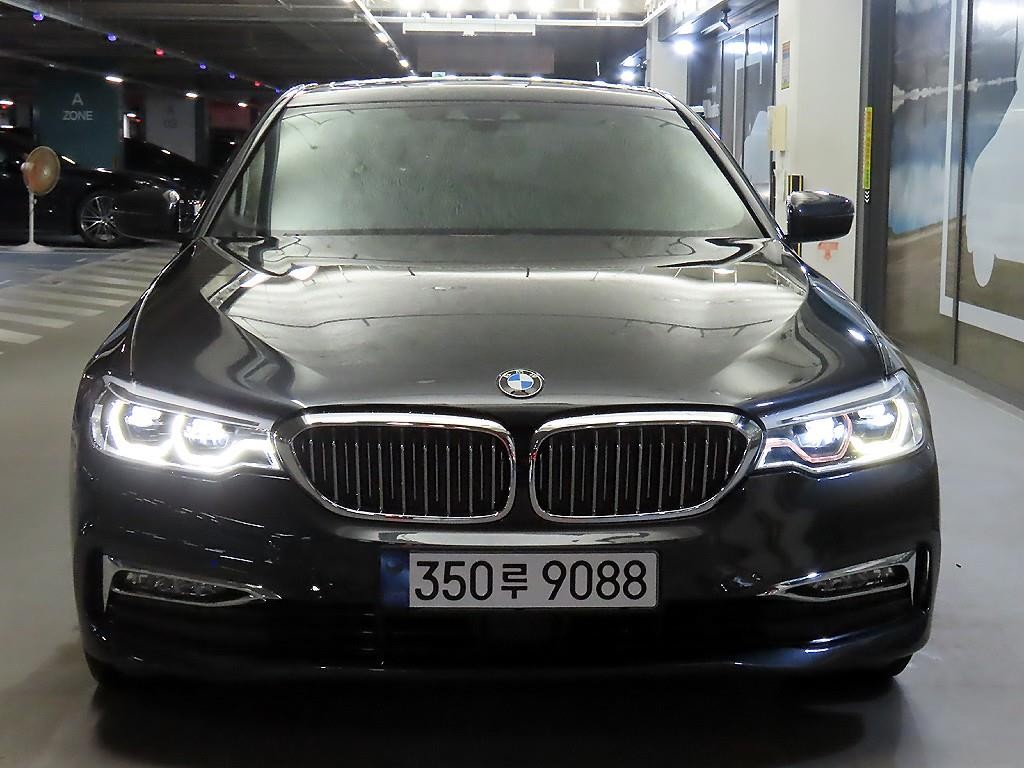 BMW 5시리즈 5시리즈 (G30) 530i xDrive 럭셔리 플러스 이미지 2